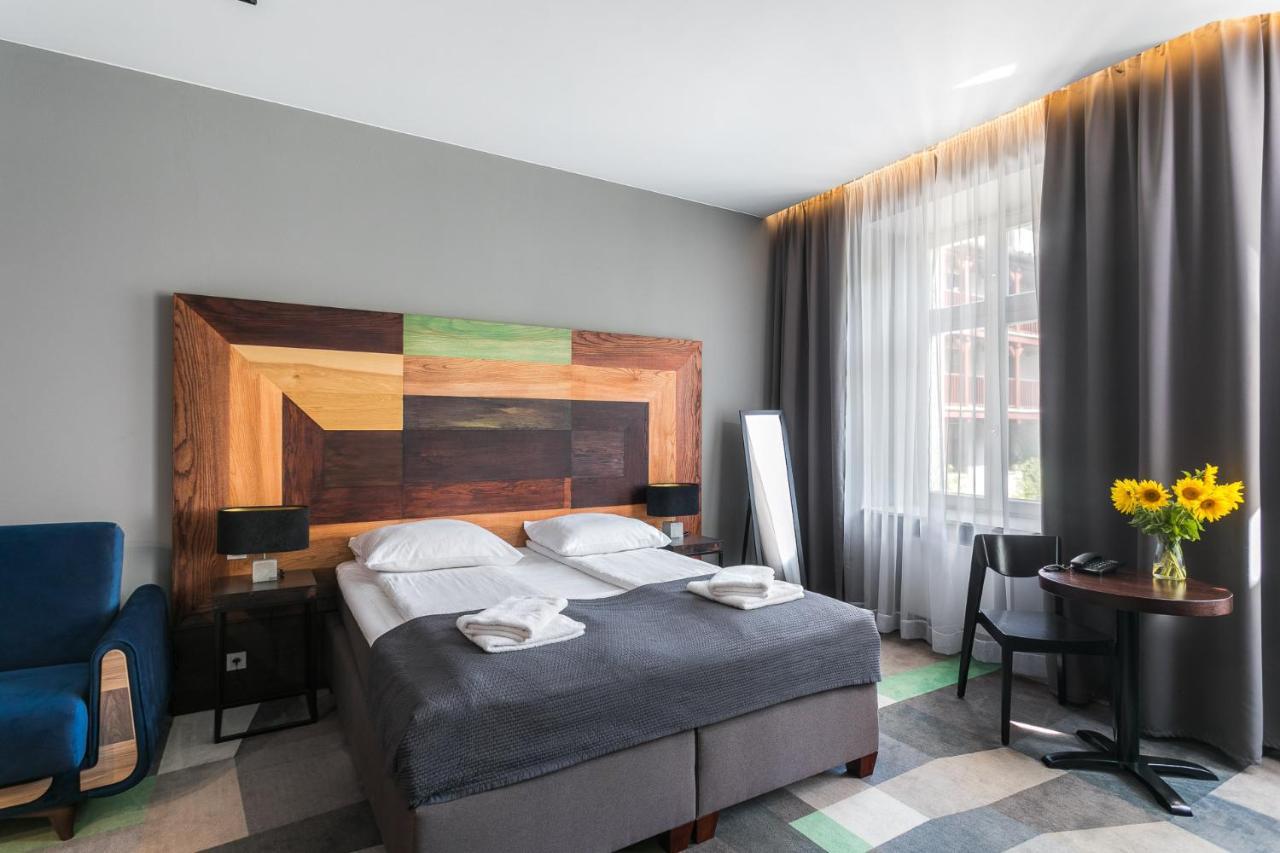 Dada Premium Aparthotel كراكوفيا المظهر الخارجي الصورة